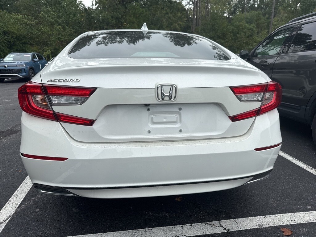 2020 Honda Accord LX photo 4