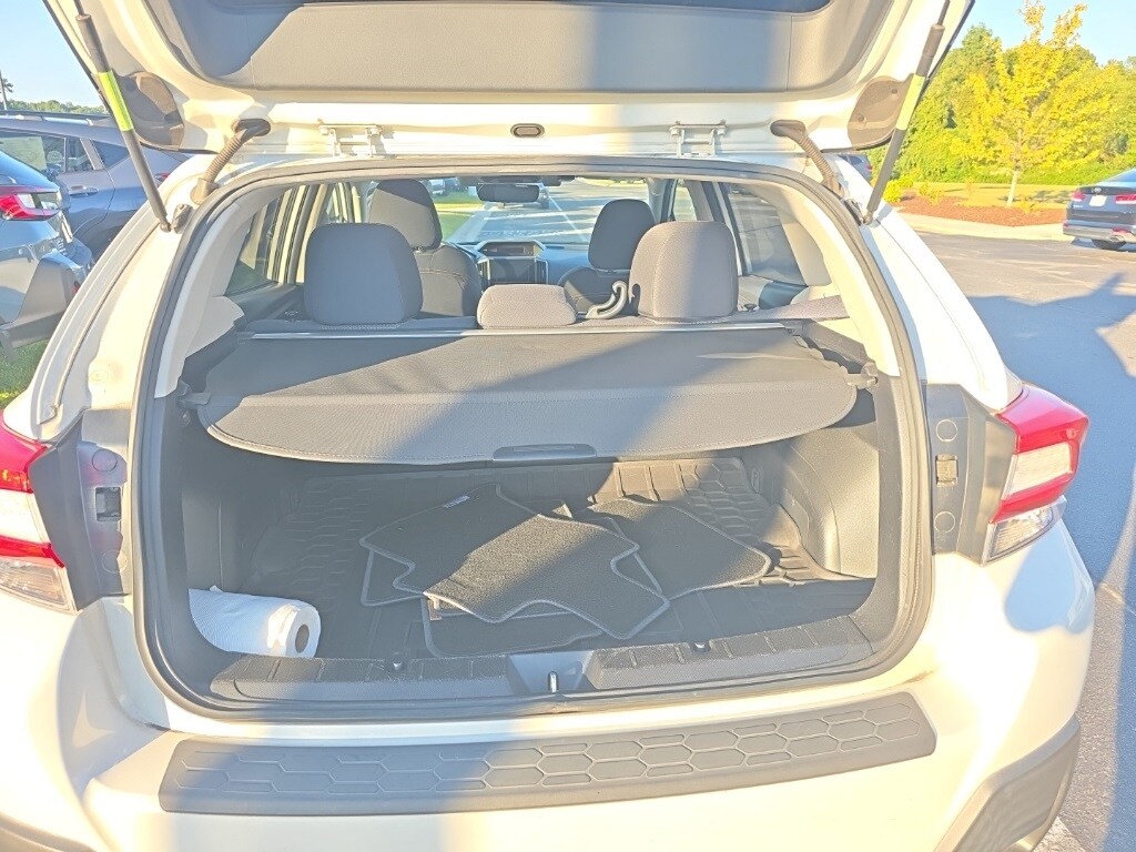 2018 Subaru Crosstrek 2.0i Premium photo 3