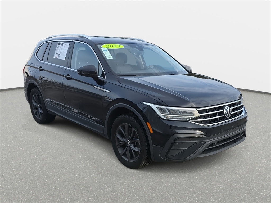 Used 2023 Volkswagen Tiguan 2.0T SE SUV