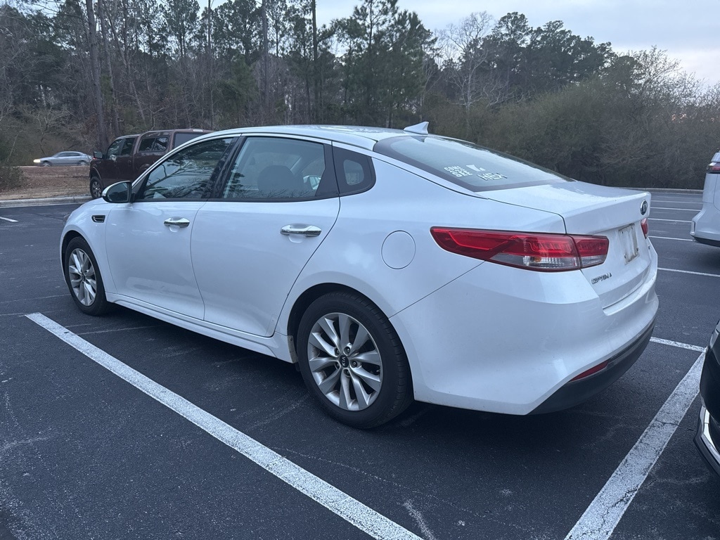 Used 2017 Kia Optima EX Sedan