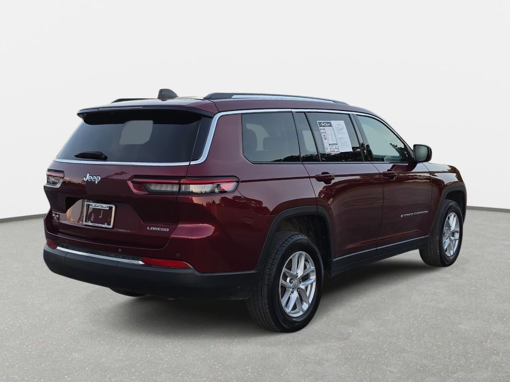 Used 2024 Jeep Grand Cherokee L Laredo SUV
