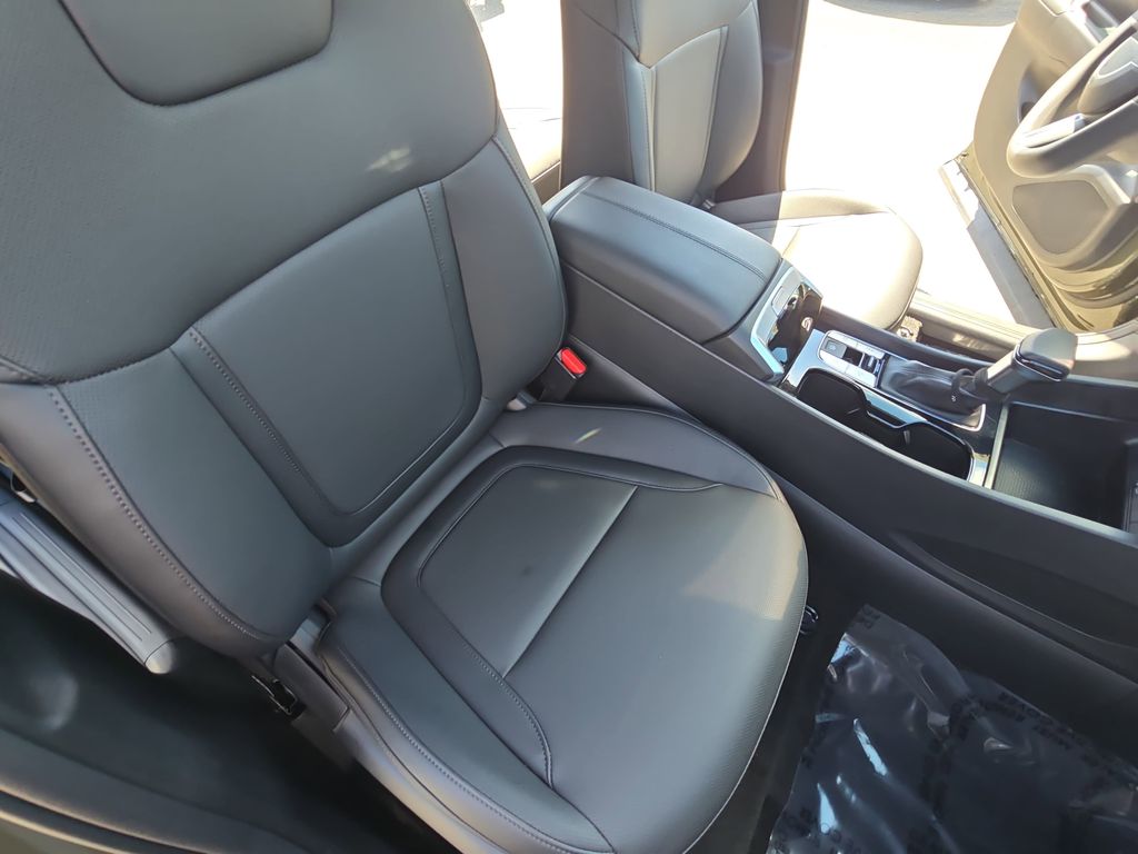 2025 Hyundai Santa Cruz SEL - Photo 10