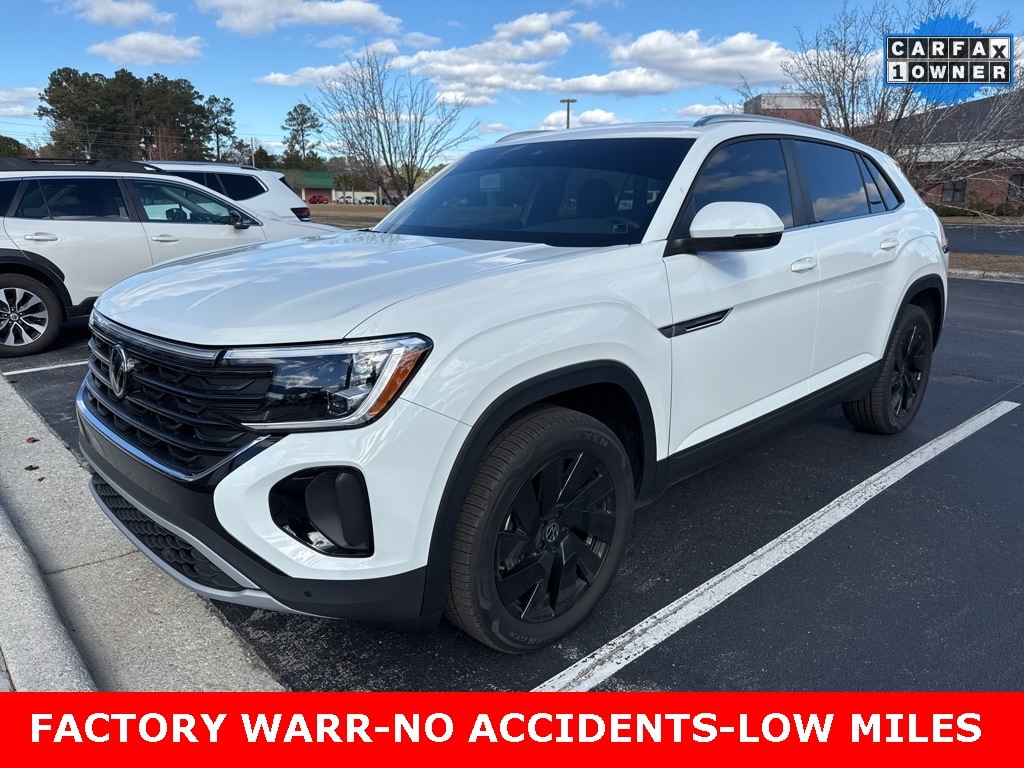 2025 Volkswagen Atlas Cross Sport SE w/Tech's photo
