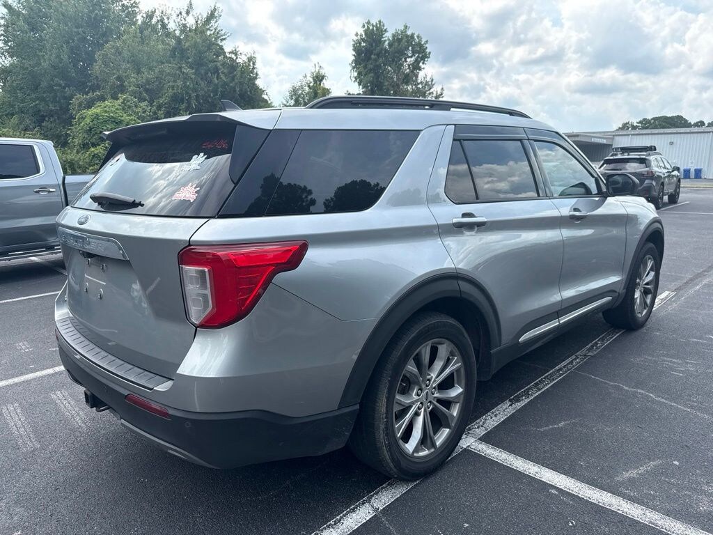 Used 2022 Ford Explorer XLT SUV