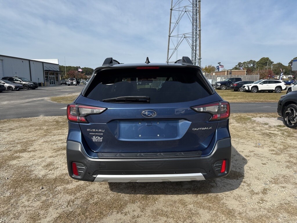 2021 Subaru Outback Limited photo 4