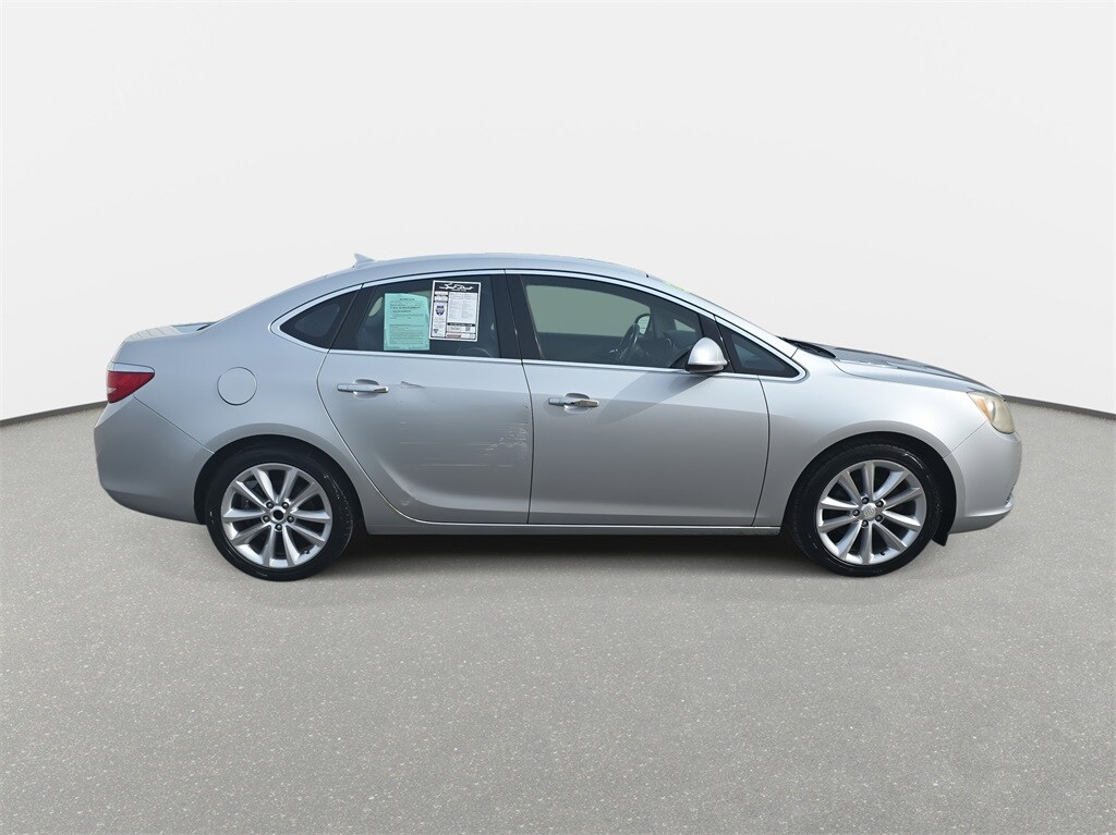 2013 Buick Verano Convenience photo 4