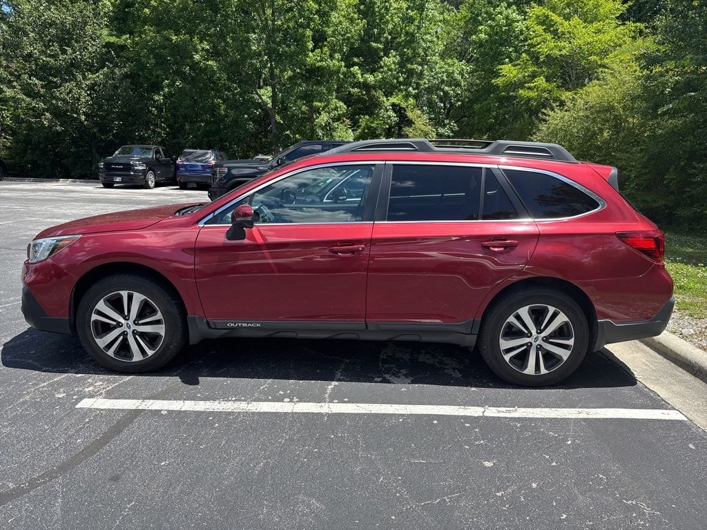 Used 2018 Subaru Outback 2.5i SUV