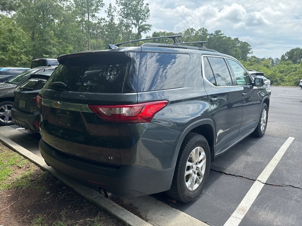 2019 Chevrolet Traverse photo 2