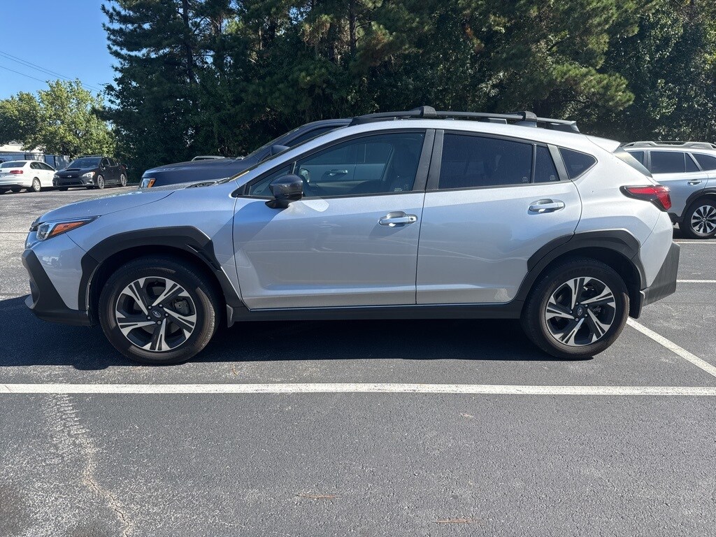 2024 Subaru Crosstrek Premium photo 2