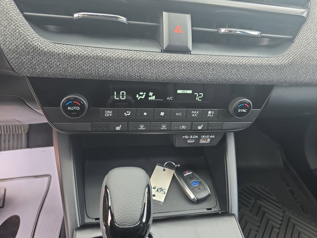 2026 Subaru Outback Premium - Photo 17
