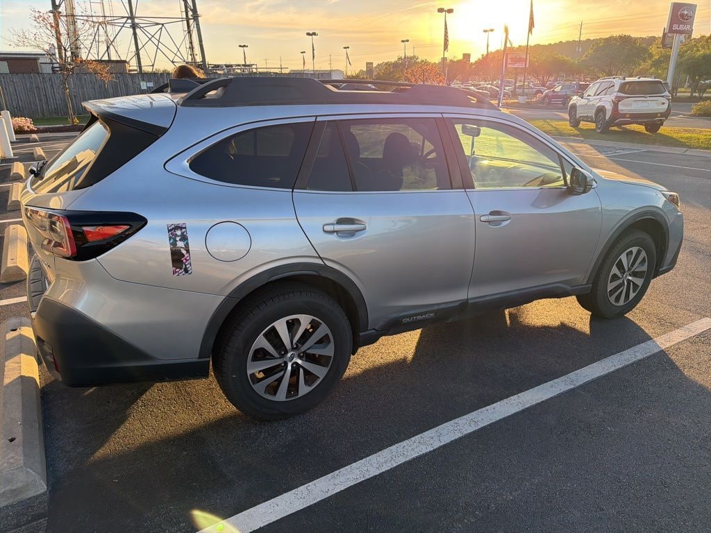 Used 2020 Subaru Outback Premium SUV