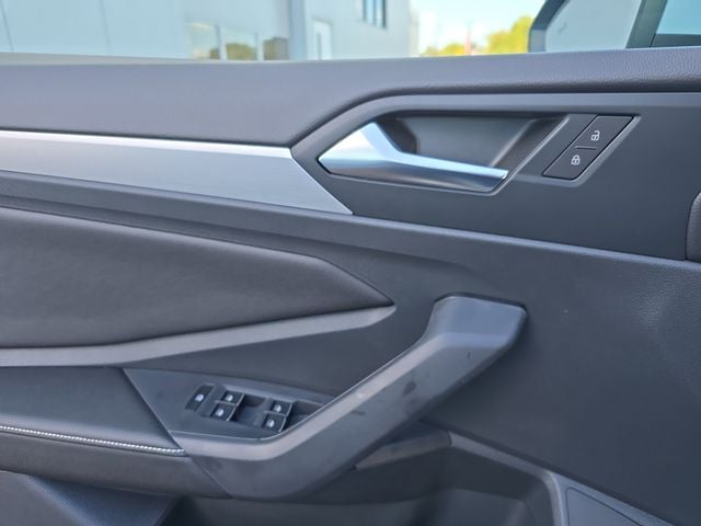 2026 Volkswagen Jetta Sport - Photo 11