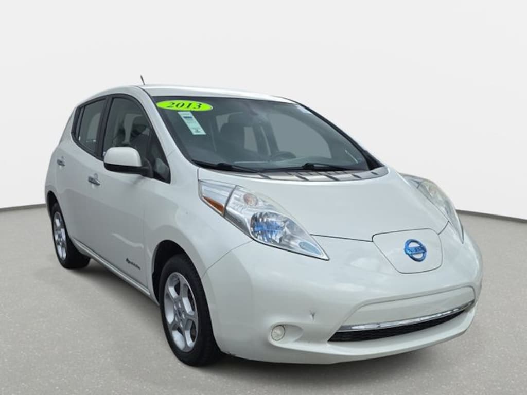 Used 2013 Nissan Leaf SV Hatchback