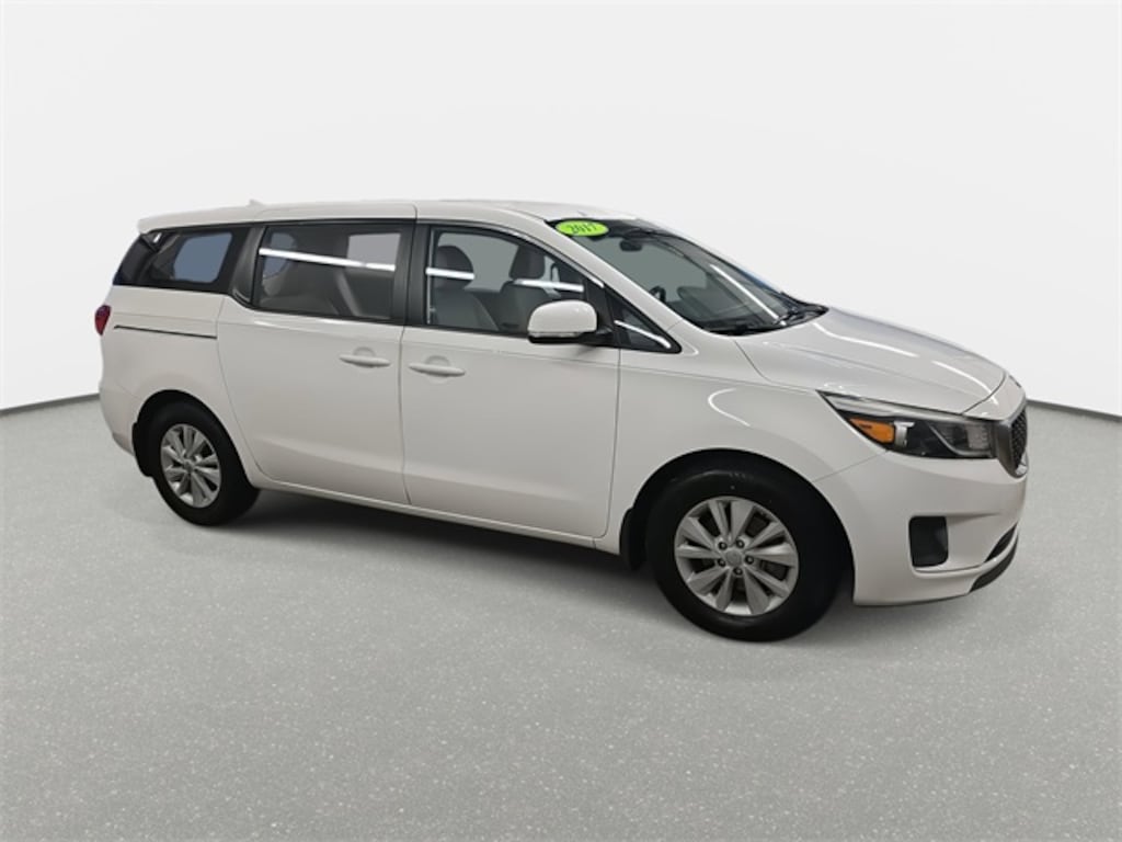 Used 2017 Kia Sedona L Minivan/Van