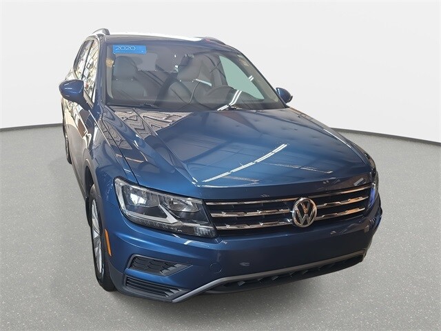 2020 Volkswagen Tiguan S photo 3