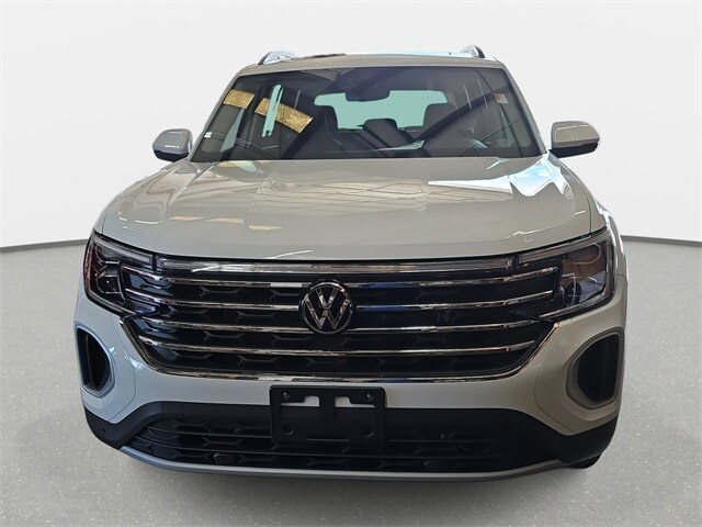 2025 Volkswagen Atlas SE Technology photo 2
