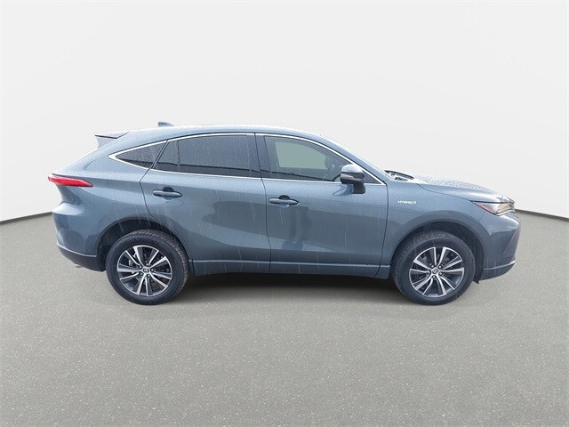 2021 Toyota Venza LE photo 4