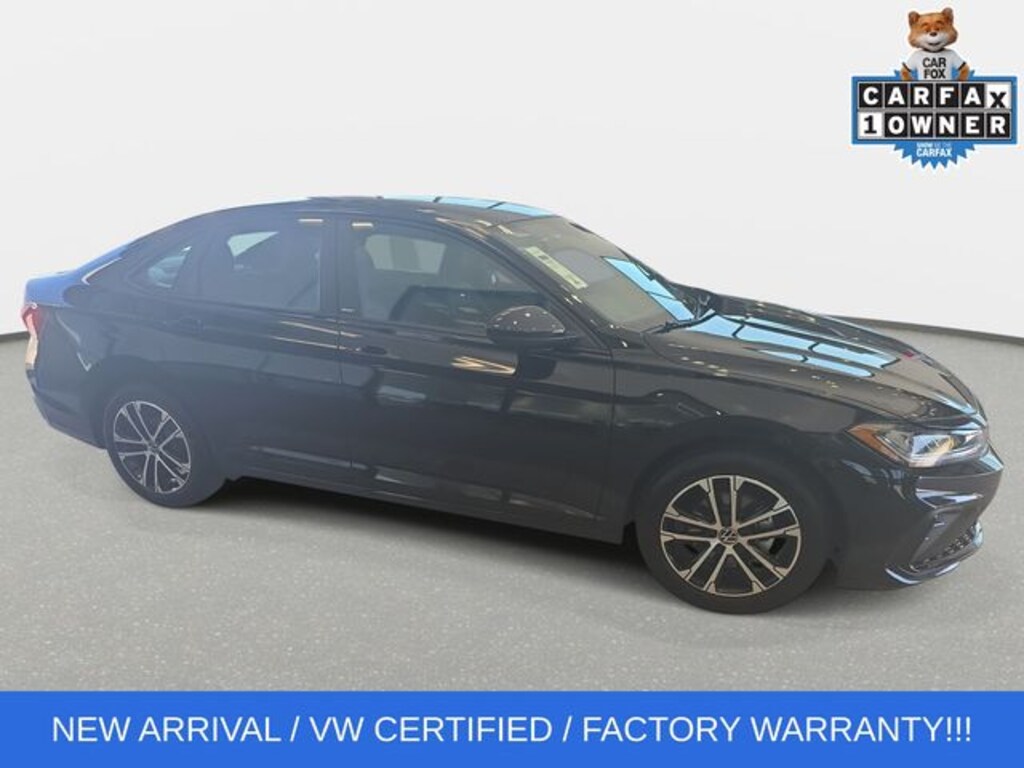 Used 2025 Volkswagen Jetta 1.5T Sport Sedan