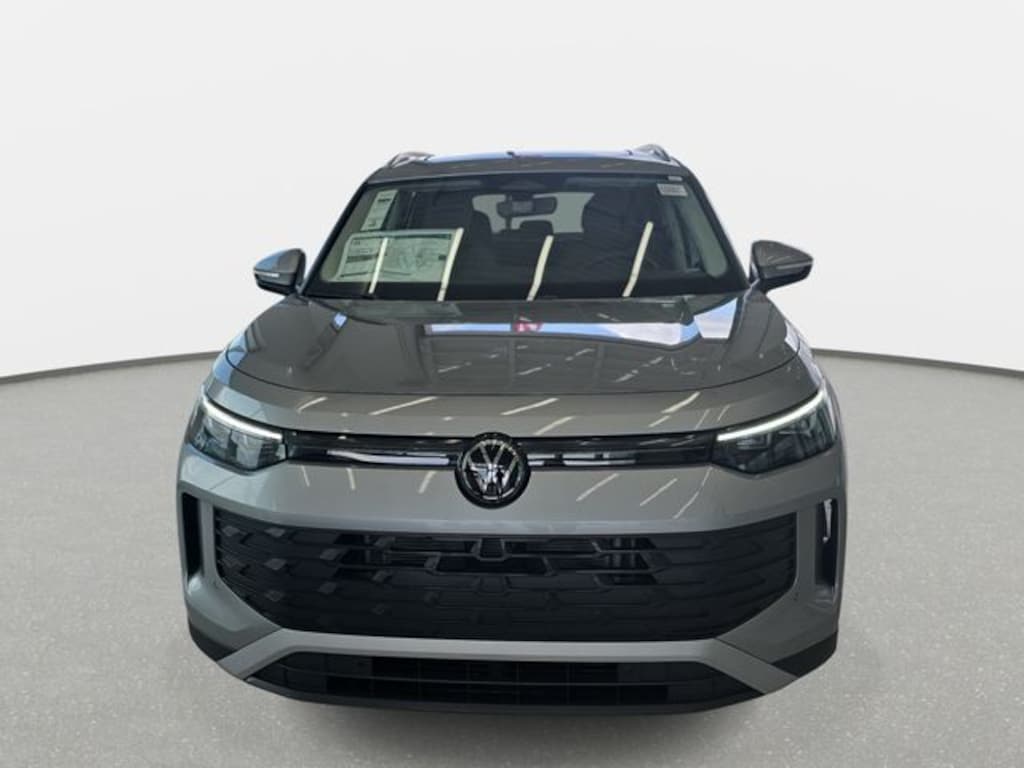 New 2026 Volkswagen Tiguan SE SUV