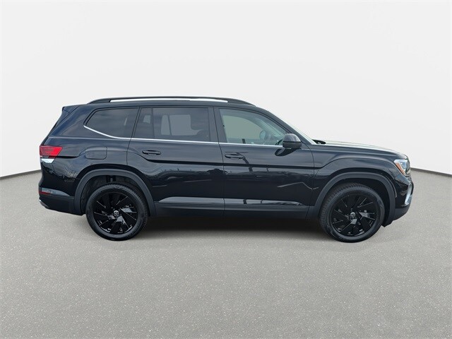 2026 Volkswagen Atlas SE Technology photo 4