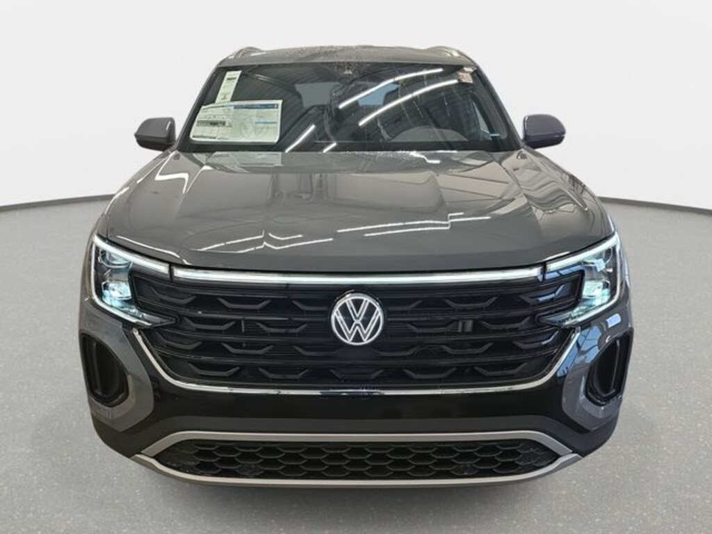 Used 2026 Volkswagen Atlas Cross Sport 2.0T SE w/Technology SUV