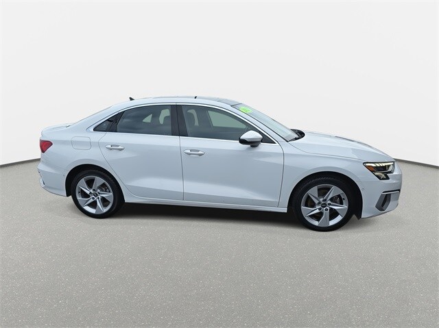 2023 Audi A3 40 Premium photo 4