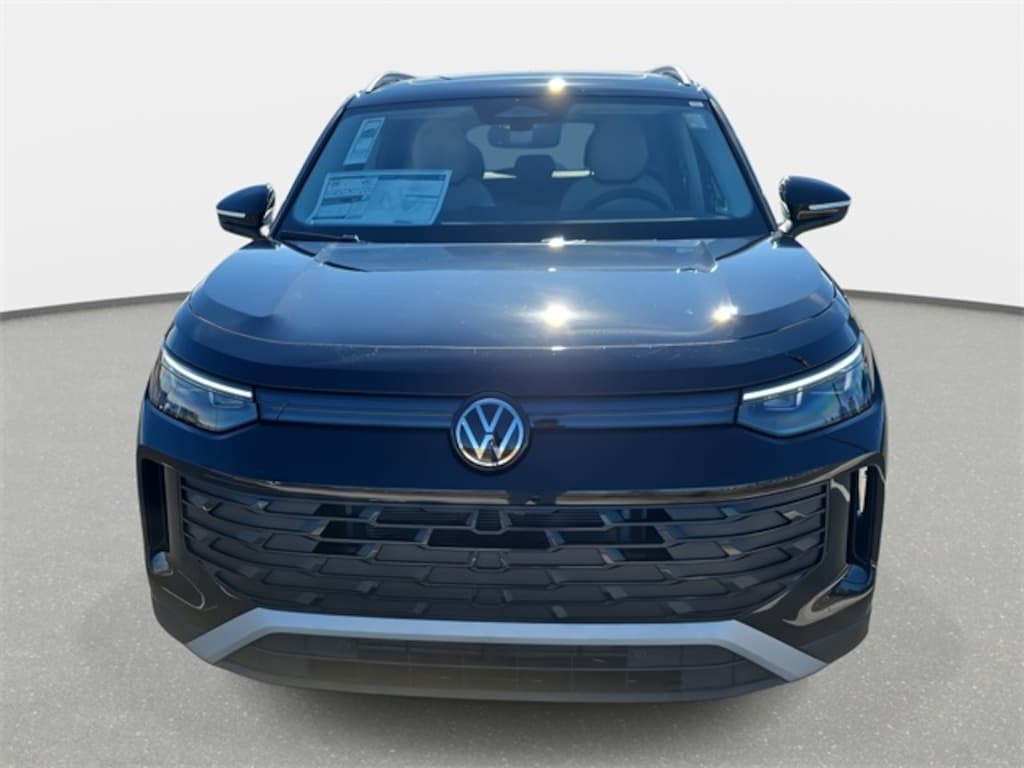 New 2026 Volkswagen Tiguan 2.0T SE SUV