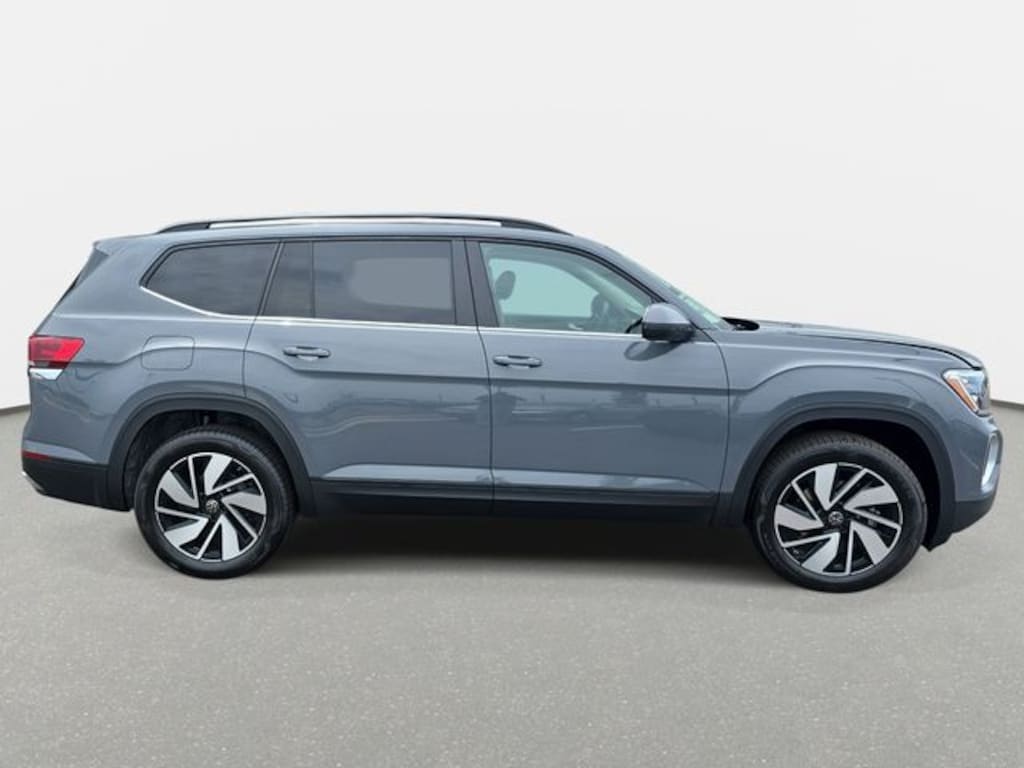 New 2026 Volkswagen Atlas SE w/Technology SUV
