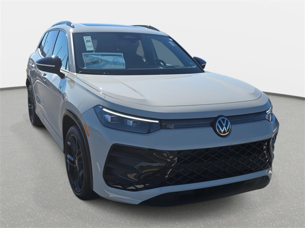 New 2026 Volkswagen Tiguan 2.0T SE SUV