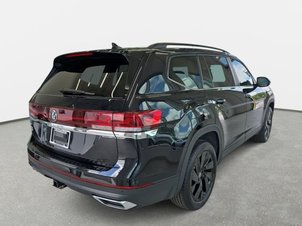 New 2026 Volkswagen Atlas SE w/Technology SUV