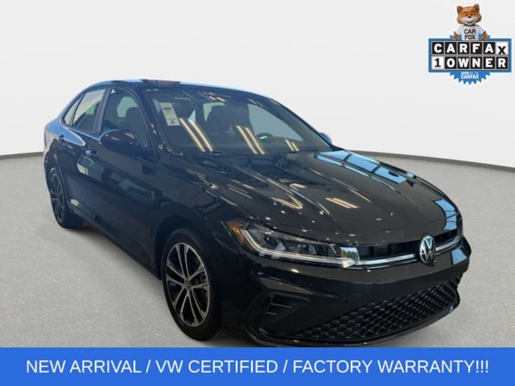 Used 2025 Volkswagen Jetta 1.5T Sport Sedan