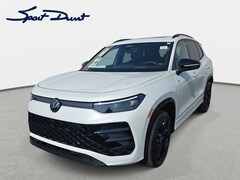 2026 Volkswagen Tiguan SE R-Line Black SUV