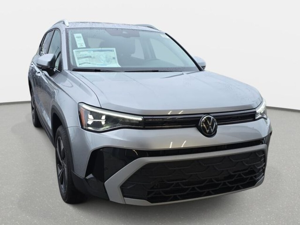 New 2026 Volkswagen Taos 1.5T SE SUV