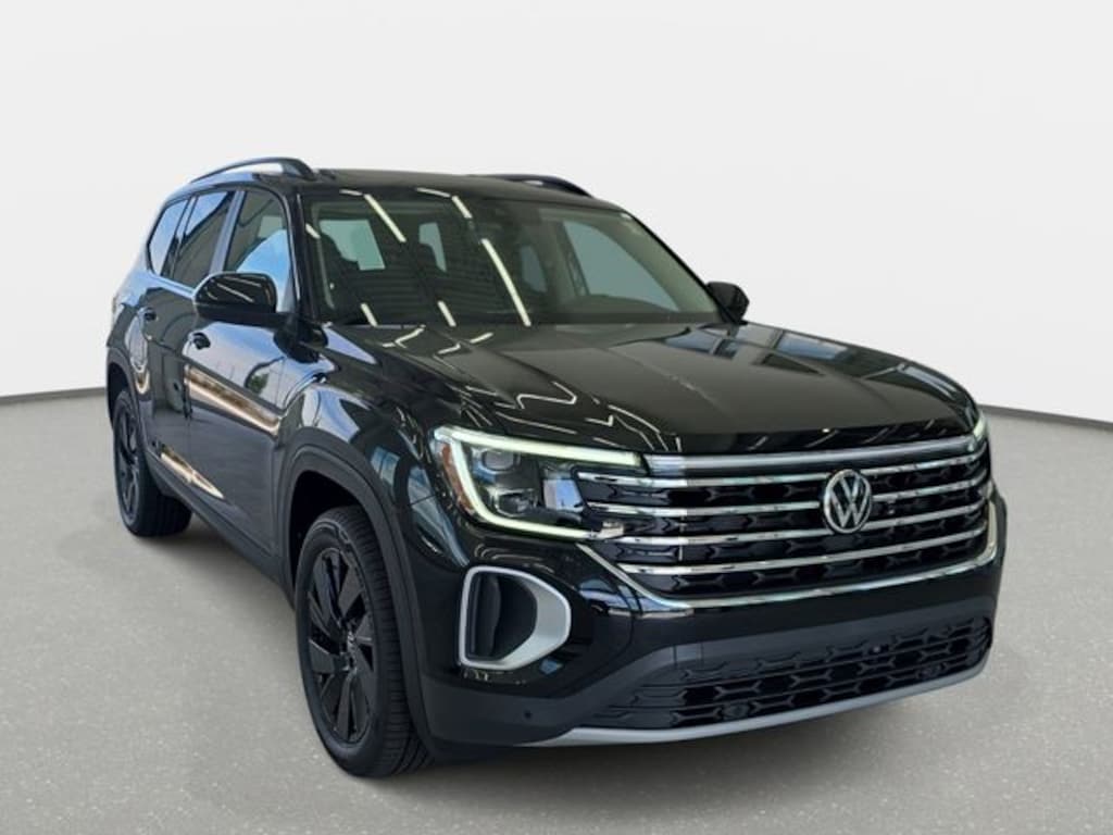 New 2026 Volkswagen Atlas SE w/Technology SUV