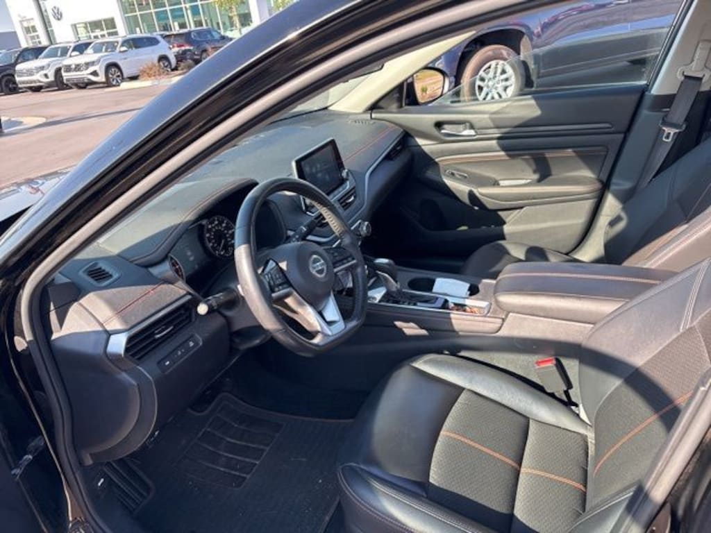 Used 2020 Nissan Altima 2.5 SR Sedan