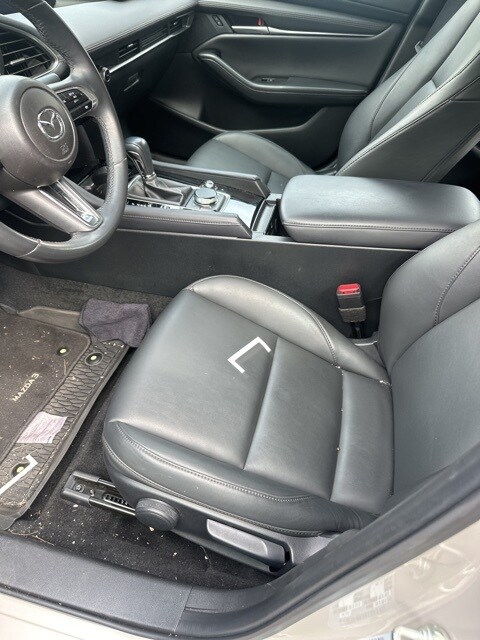 2024 Mazda Mazda3 Sedan 2.5 Select Sport photo 4