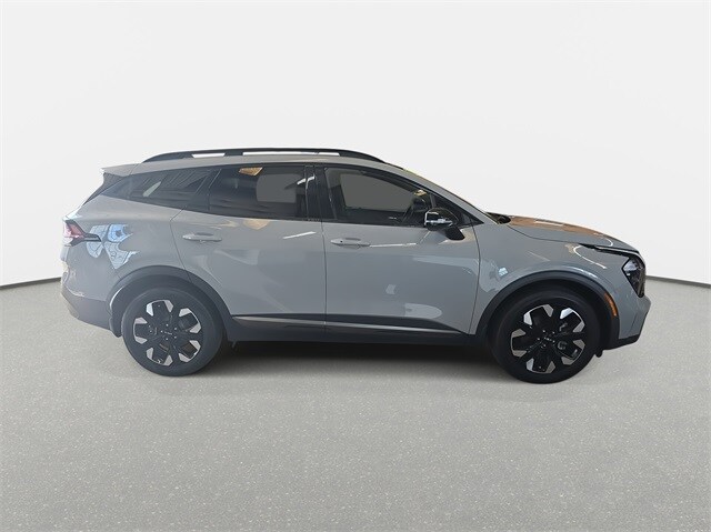 2023 Kia Sportage X-Line photo 3