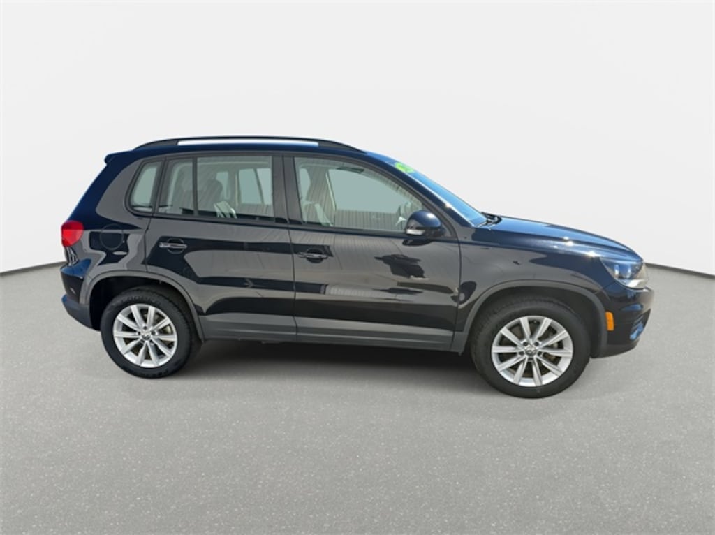 Used 2017 Volkswagen Tiguan Limited 2.0T SUV