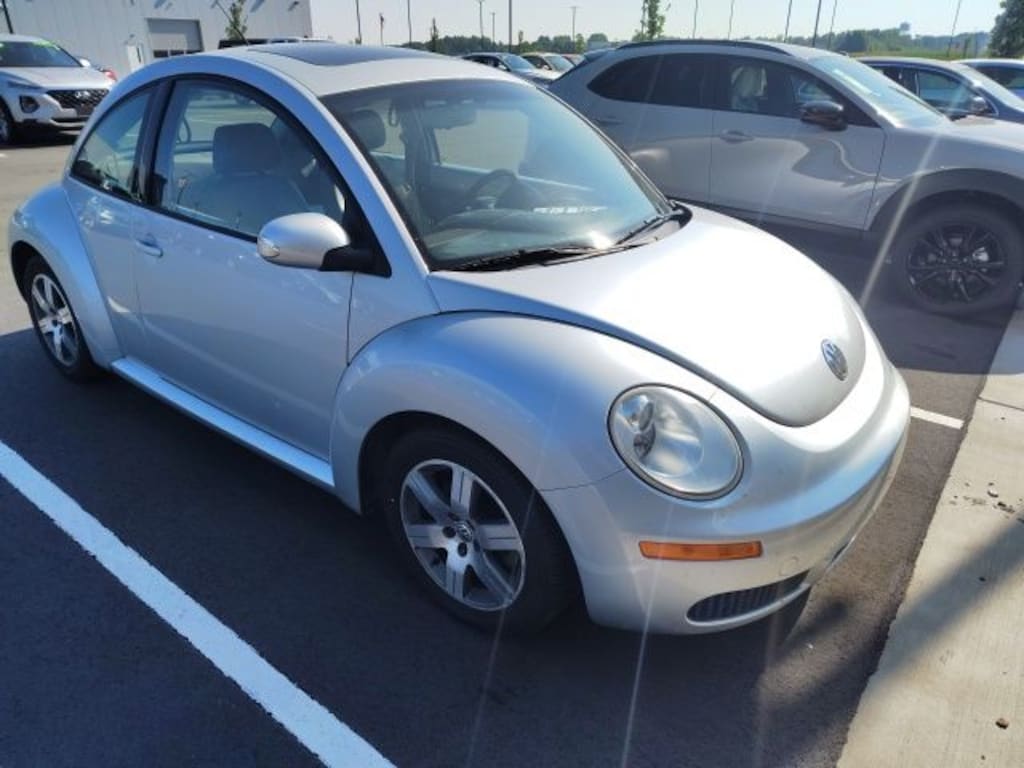 Used 2006 Volkswagen Beetle TDI Hatchback