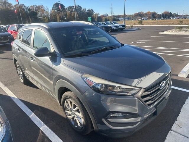 2016 Hyundai Tucson SE photo 3