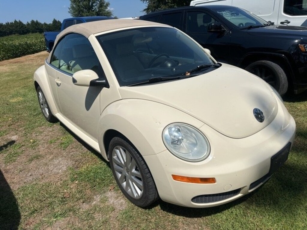 Used 2008 Volkswagen Beetle SE Convertible
