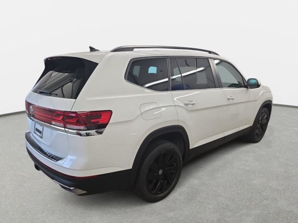 New 2026 Volkswagen Atlas SE w/Technology SUV