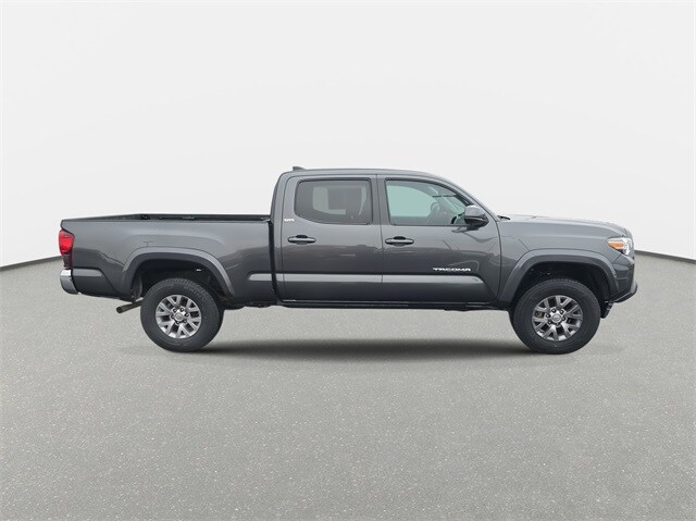 2019 Toyota Tacoma SR5 V6 photo 4