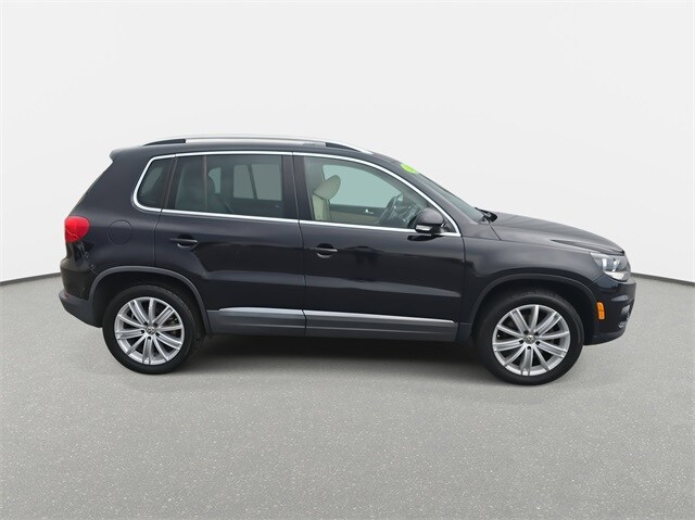 2013 Volkswagen Tiguan SE photo 4