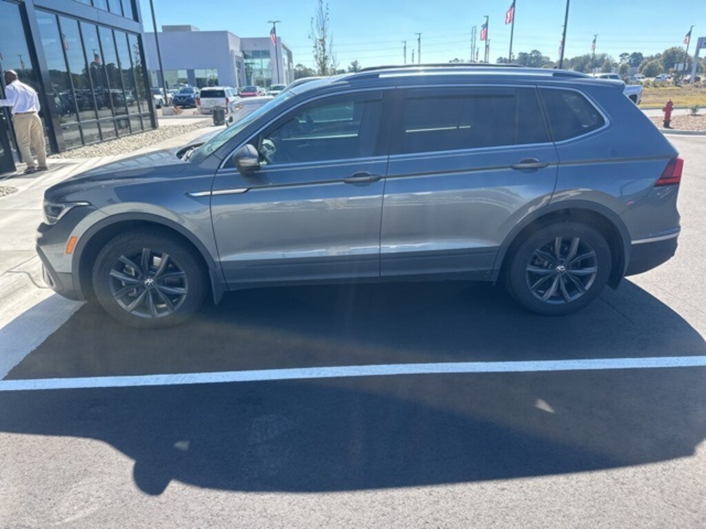 Used 2023 Volkswagen Tiguan 2.0T SE SUV