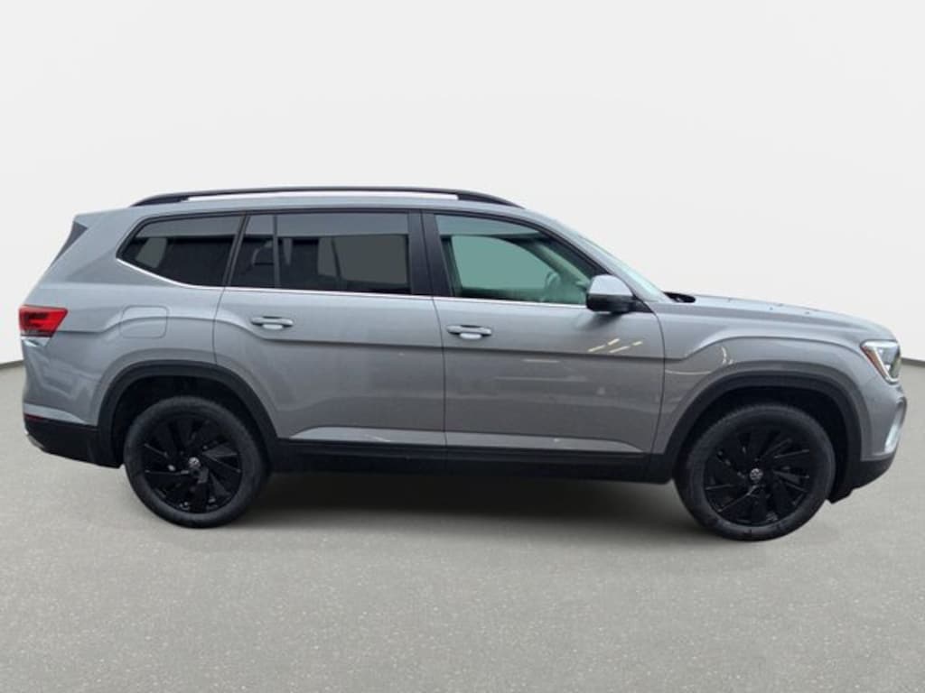 New 2026 Volkswagen Atlas SE w/Technology SUV