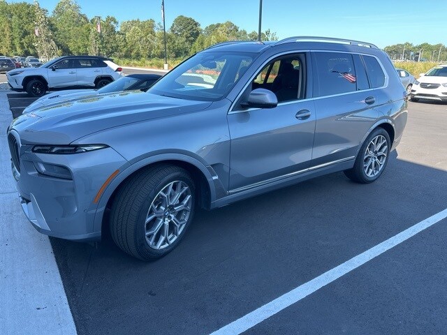 2025 Bmw X7 xDrive40i photo 2