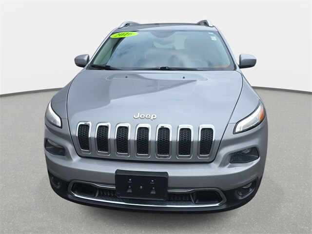 2016 Jeep Cherokee Limited photo 2