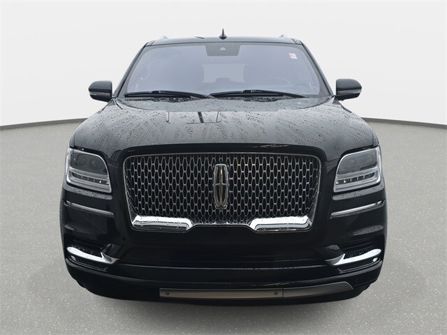 2019 Lincoln Navigator L Reserve photo 2