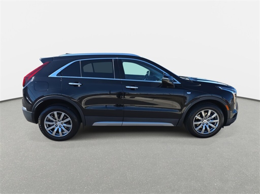 Used 2022 Cadillac XT4 Premium Luxury SUV